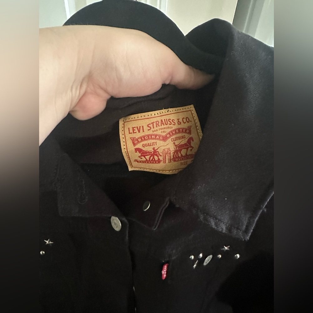 Black Levi Jean Jacket - Picture 3 of 5
